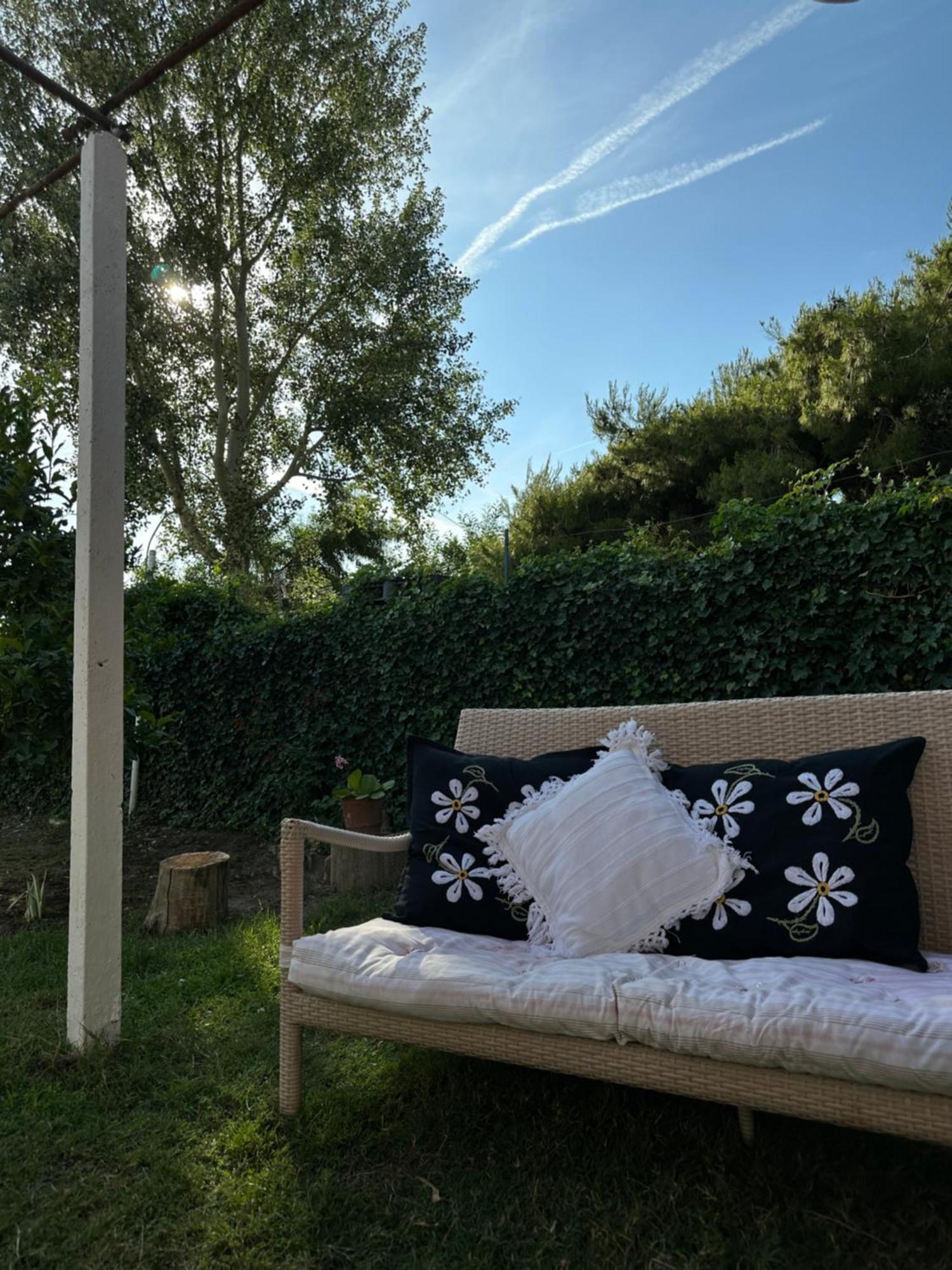 Sunny Rentals Vlorë Екстериор снимка